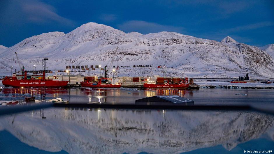 Вадефуль закликав США поважати суверенітет Гренландії