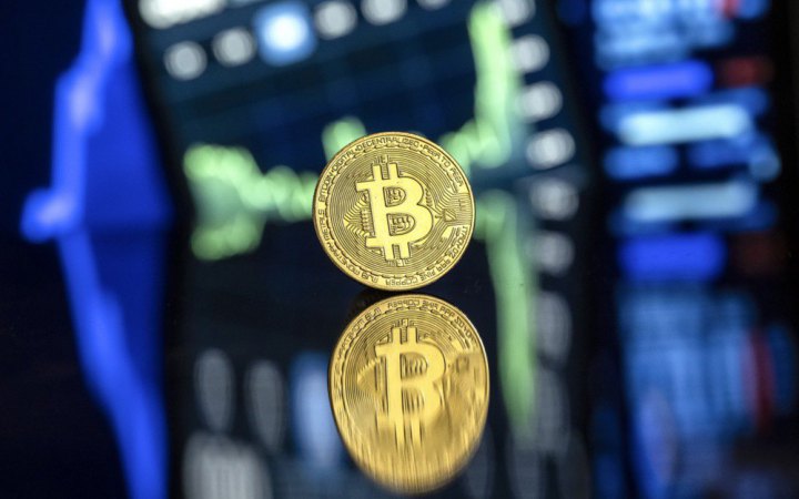 Bitcoin впав до мінімуму за час другої каденції Трампа