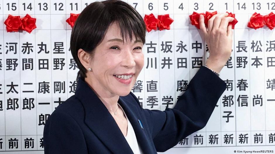 У Японії на виборах перемагає партія прем'єрки Такаїті