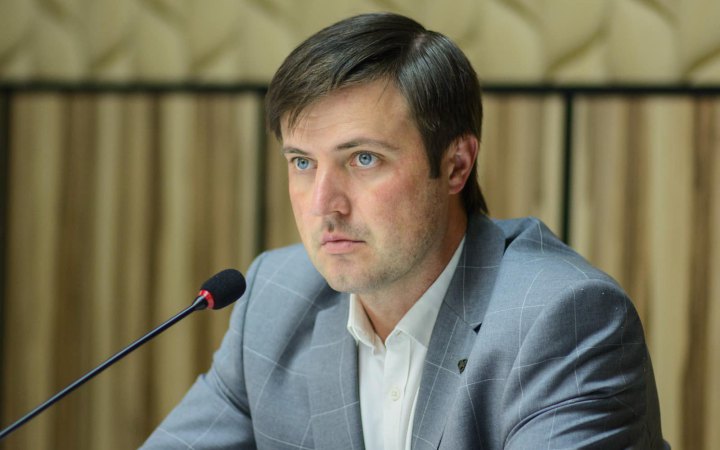 Висоцький: підстав збільшувати домашні запаси продуктів через удари РФ по складах немає